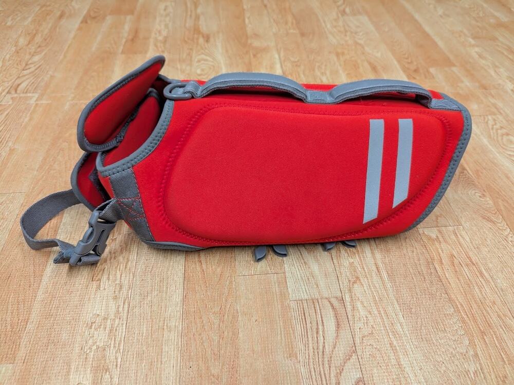 Frisco Size Medium Red Dog Neoprene Life Jacket 30-55 lbs & 21-25 inch girth